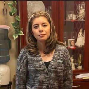 Meet your Posher, Adriana